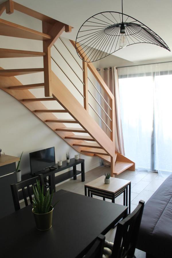 Le Logis Du Bien-Etre, Balneo & Sauna Dans Chambre 韦尔图 外观 照片